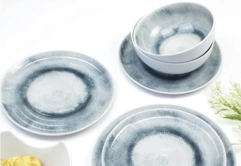 Thiet ke chua co ten 14